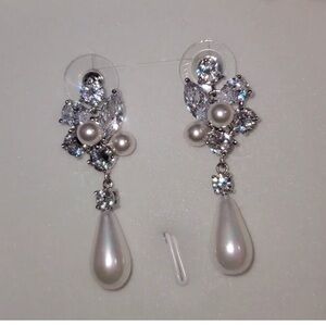 Elegant Pearl and Crystal Drop Earrings